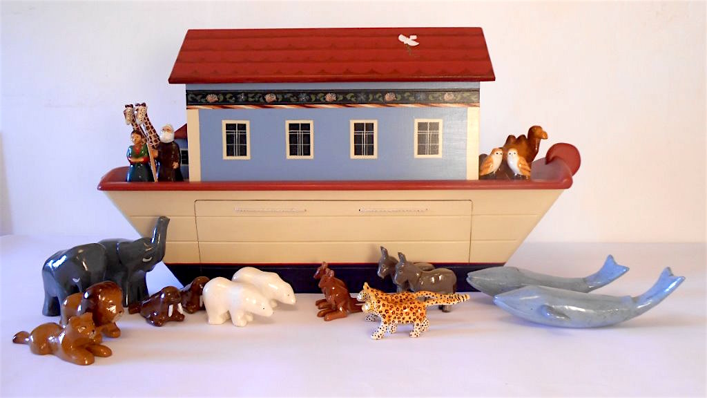 Bespoke Wooden Noah's Ark Toy
